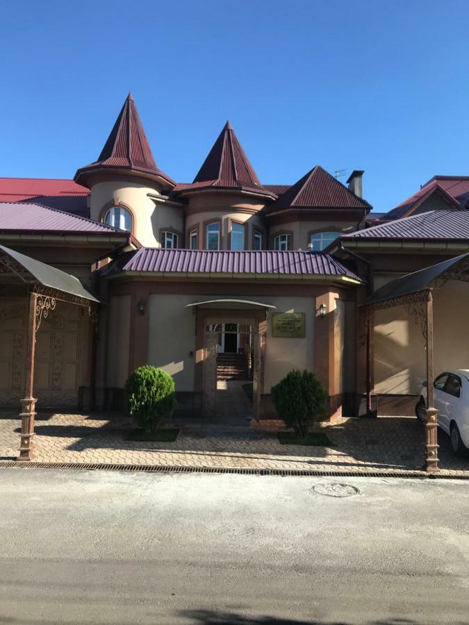 Happy House Hotel Salor Екстер'єр фото
